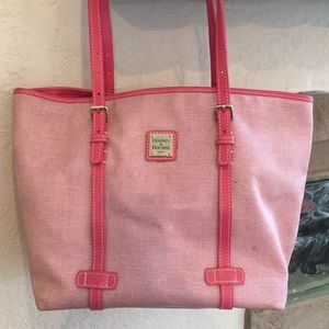 Dooney & Burke Maxi east west shopper